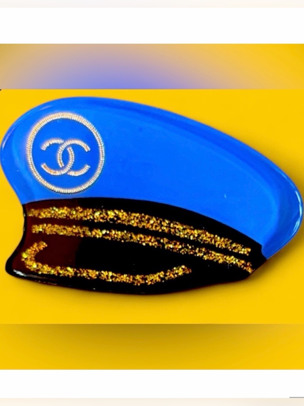 ⚓️ 👨‍✈️ 💙 CHANEL CC 💛✨ Captain Hat 🛳️ Resin Brooch 👜🧥🧷
